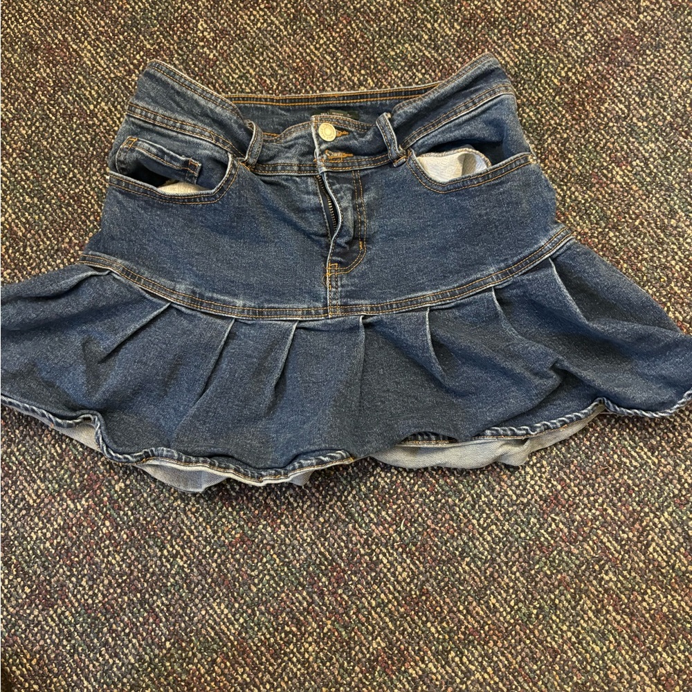 Denim skirt